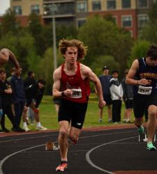 students running track
