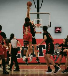 tip-off in basketball game