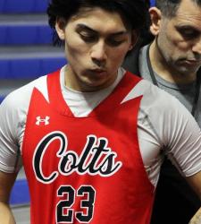 basketball player with team